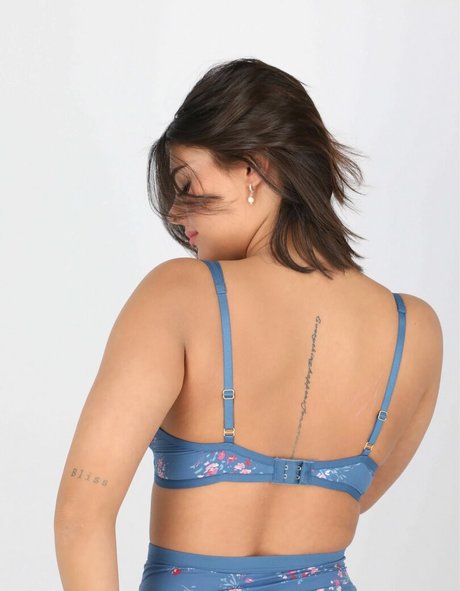 Michelle Algrabli top model archive