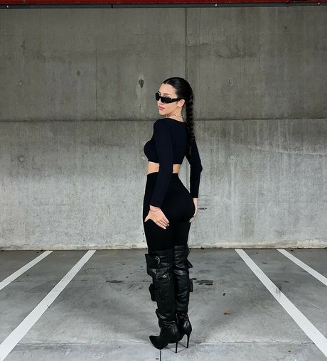 Alya ferrari adult star img