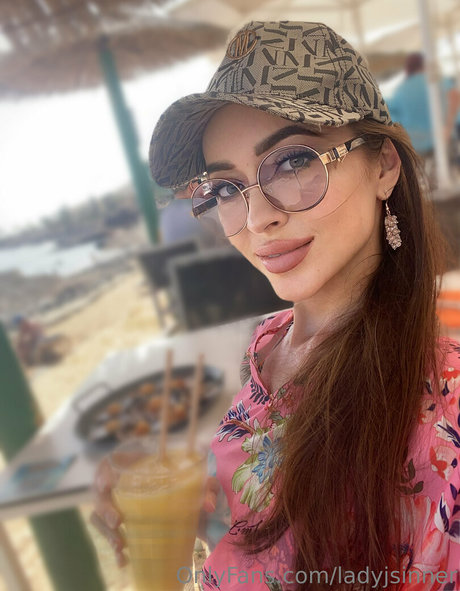 squirt teen onlyfans hot sexy gallery