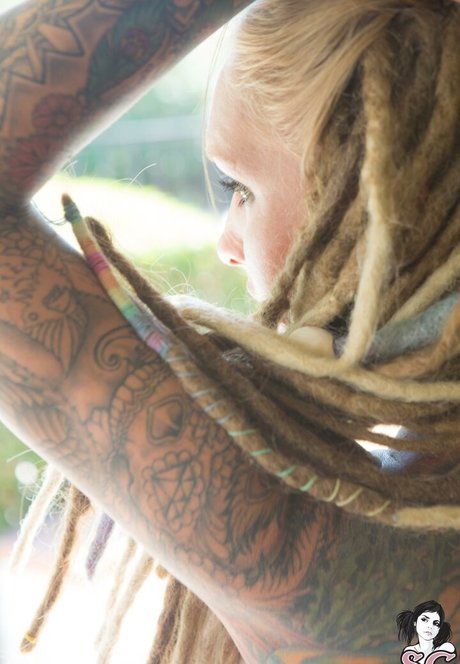 _mandalove_ beautiful model images