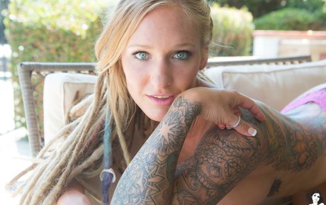 _mandalove_ nude model pictures