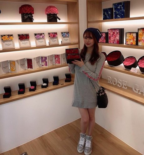 Maiha Hinata star exclusive archive