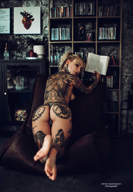 massive tits onlyfans hot picture