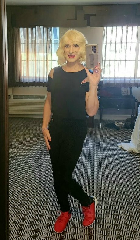 cassandralovit star art img