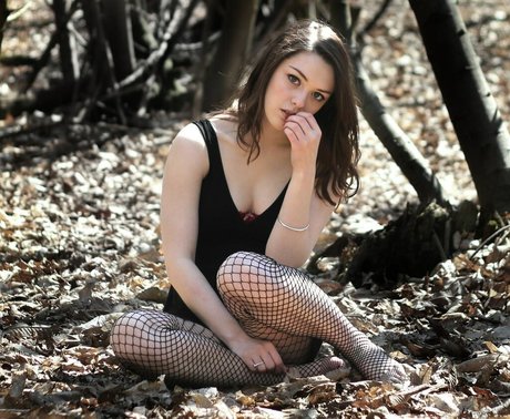 Imogen Rhiannon best star pics