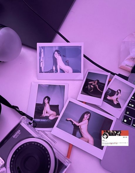 SS95577233 pornstar exclusive picture