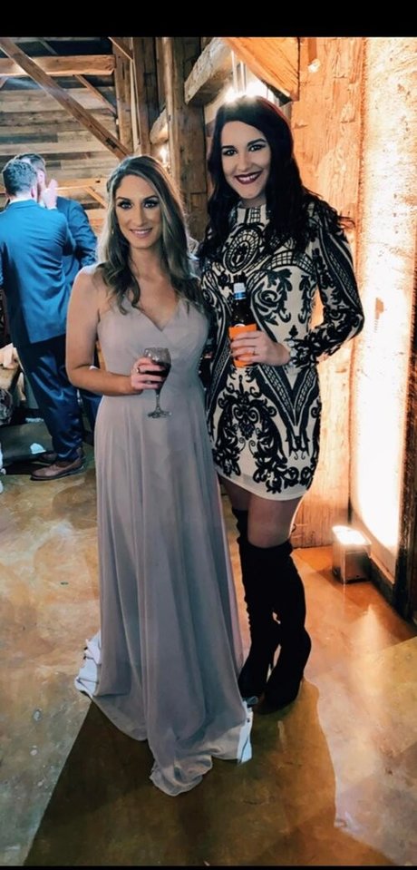 Aisley Montgomery naked actress pictures