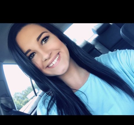 Aisley Montgomery Profile Photo