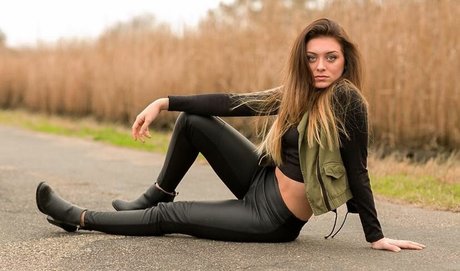 Logan Brickhouse sexy pornstar images