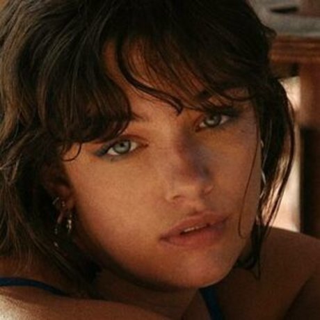 Sixtinerouyre best star photos