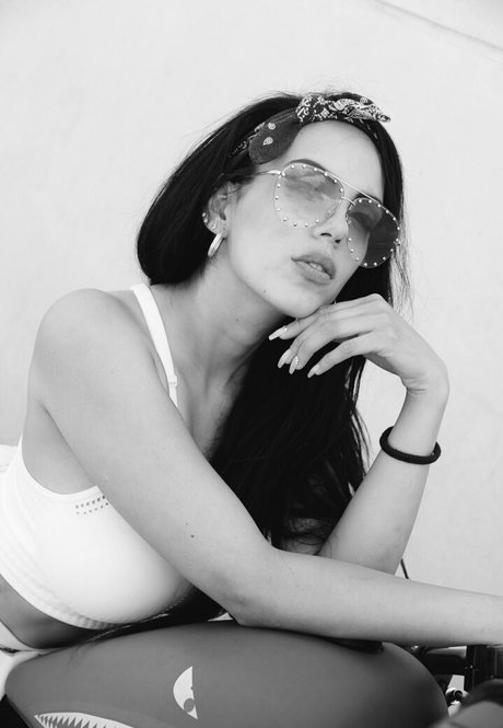 katrinamorenofree top pornstar photos