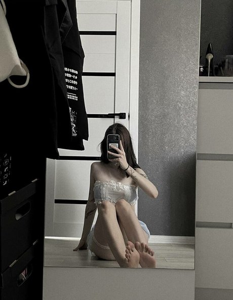 grystnayaanya beautiful star pics