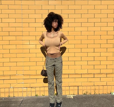 blowjob selfie onlyfans pornographic photos