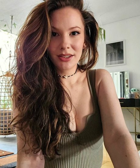 Jess Mcdonell beautiful actress archive