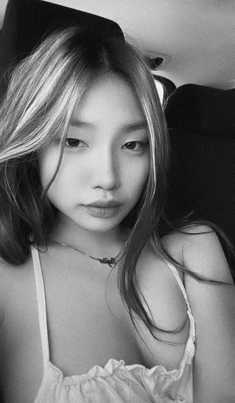 Sujin Kwon exclusive actress photo