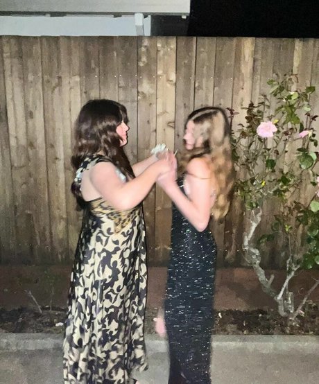 Anika Grace star nice pics