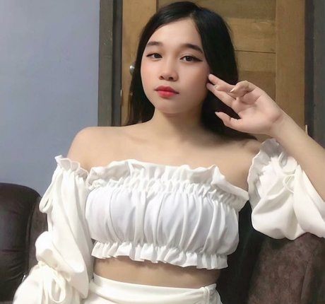 camile soyummy top star photo