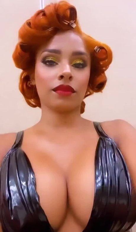 Renee Michelle hot pornstar pictures