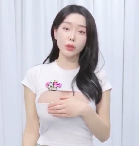 wife onlyfans erotic picture