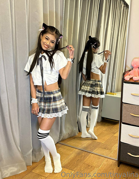 tinyalinaa perfect star photos