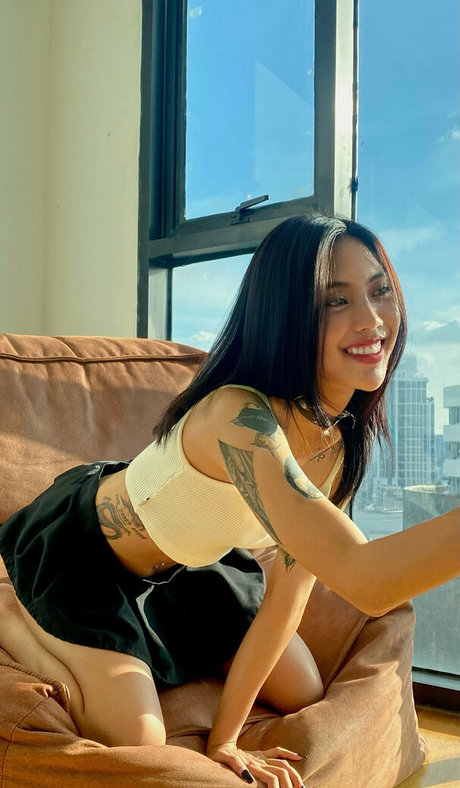 Minimiraa nude model archive