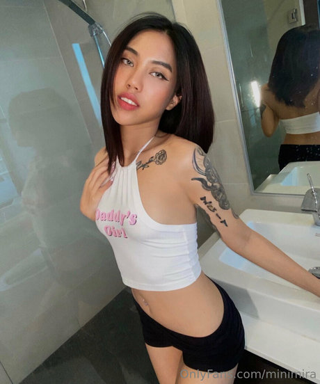 Minimiraa model adult gallery