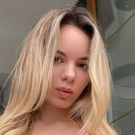 Baby Nadin pornstar art picture