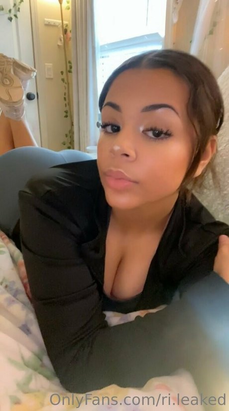 ri leaked porn star photo