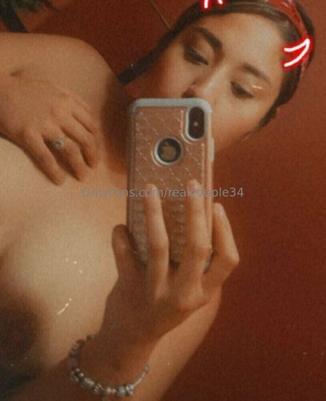 realcouple34 model images