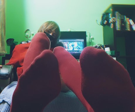 gay gloryhole onlyfans nude photo