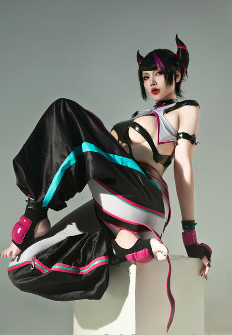 Arisa S model sex picture