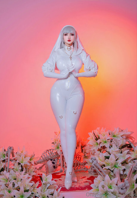 Arisa S pornstar hot pictures