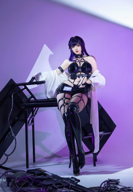 Arisa S nice pornstar image