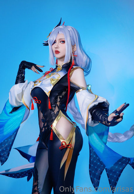 Arisa S model sexy image