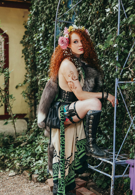 mynamesnotseven high quality model pics