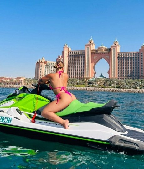 laramarieconrads pornstar hd pics