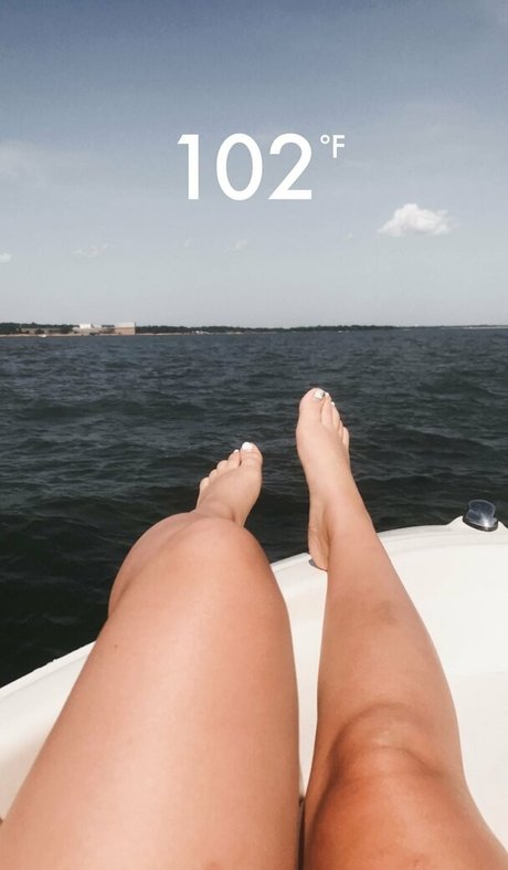 kkirafoxx pretty actress picture