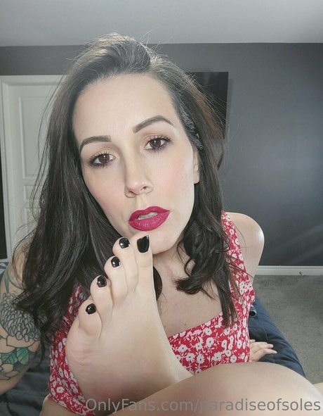 paradiseofsoles pornographic star pics