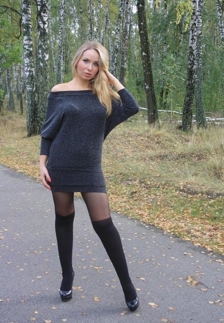 carty ti naked model img