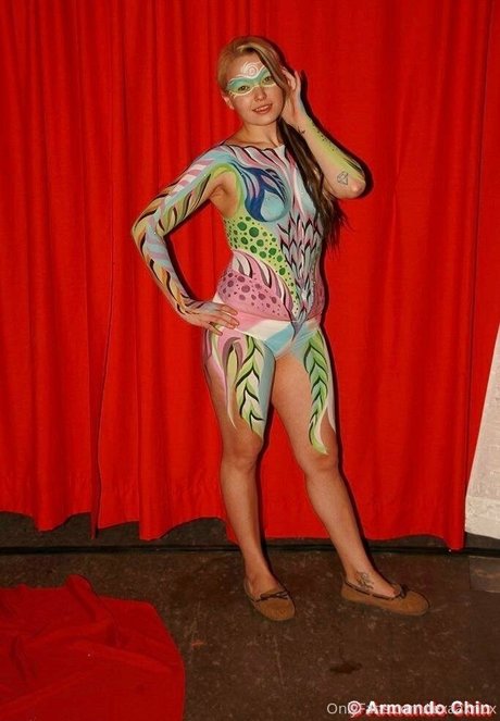 lexaaknox model perfect image