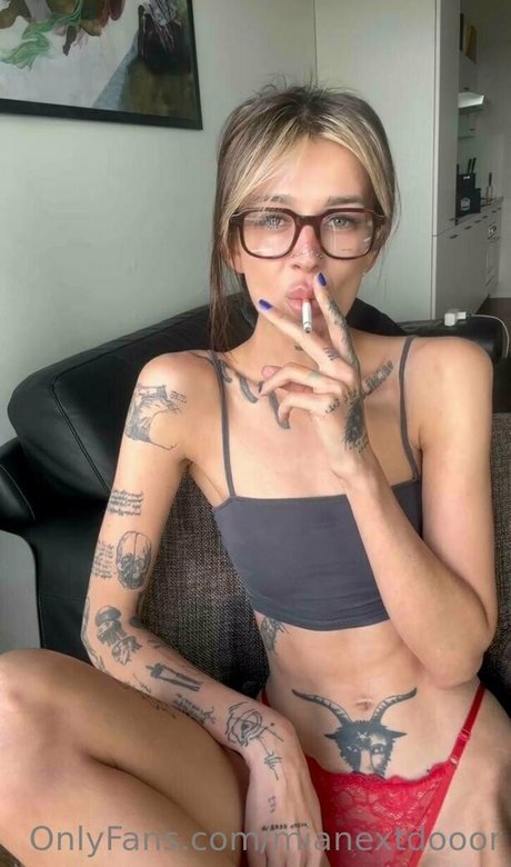 mianextdooor model best images