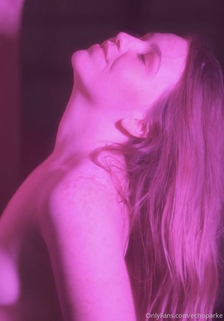 echoparke high quality pornstar image