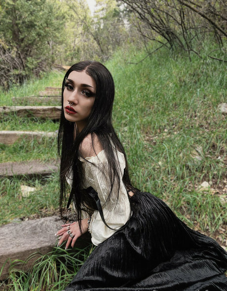 hauntedxnymphfree star beautiful image