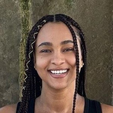 Pink besos actress pictures