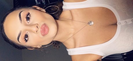 Desire Negro pornstar nudes picture