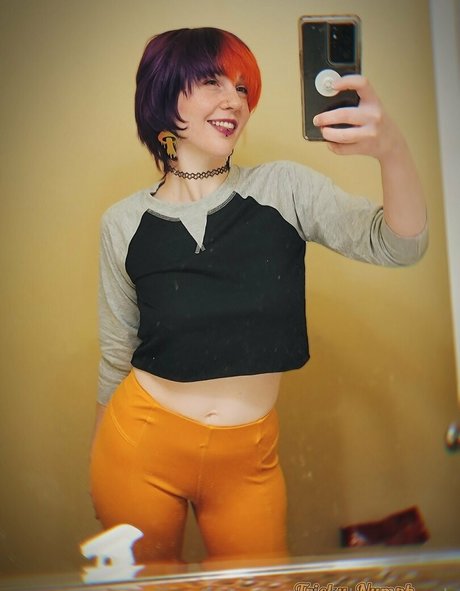 thick girls onlyfans erotic pics