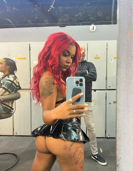 skinny milf onlyfans art naked gallery