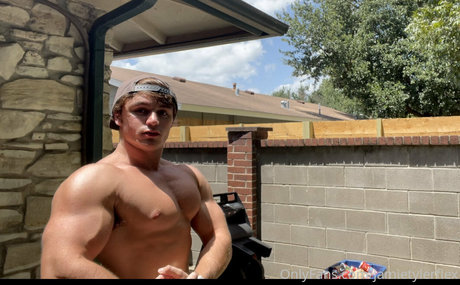 bbw solo onlyfans naked image