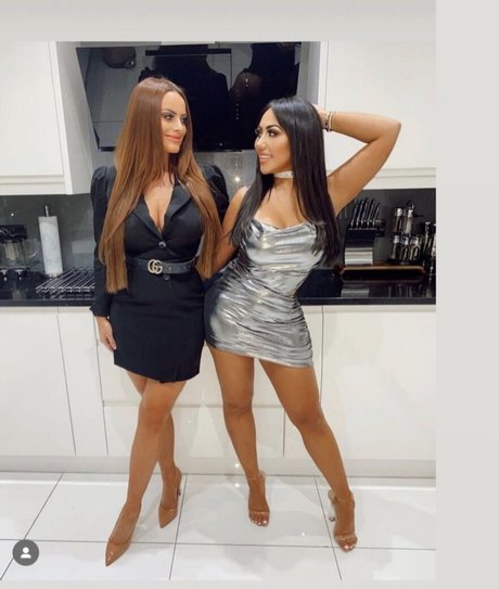 thick latina milf onlyfans sexy nudes pics