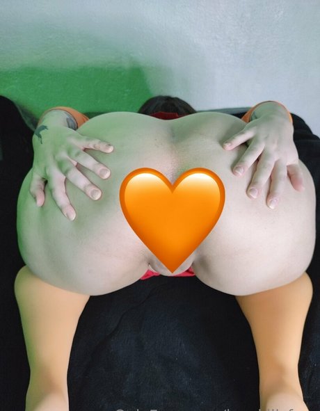 lucyskillsfree nudes pornstar galleries